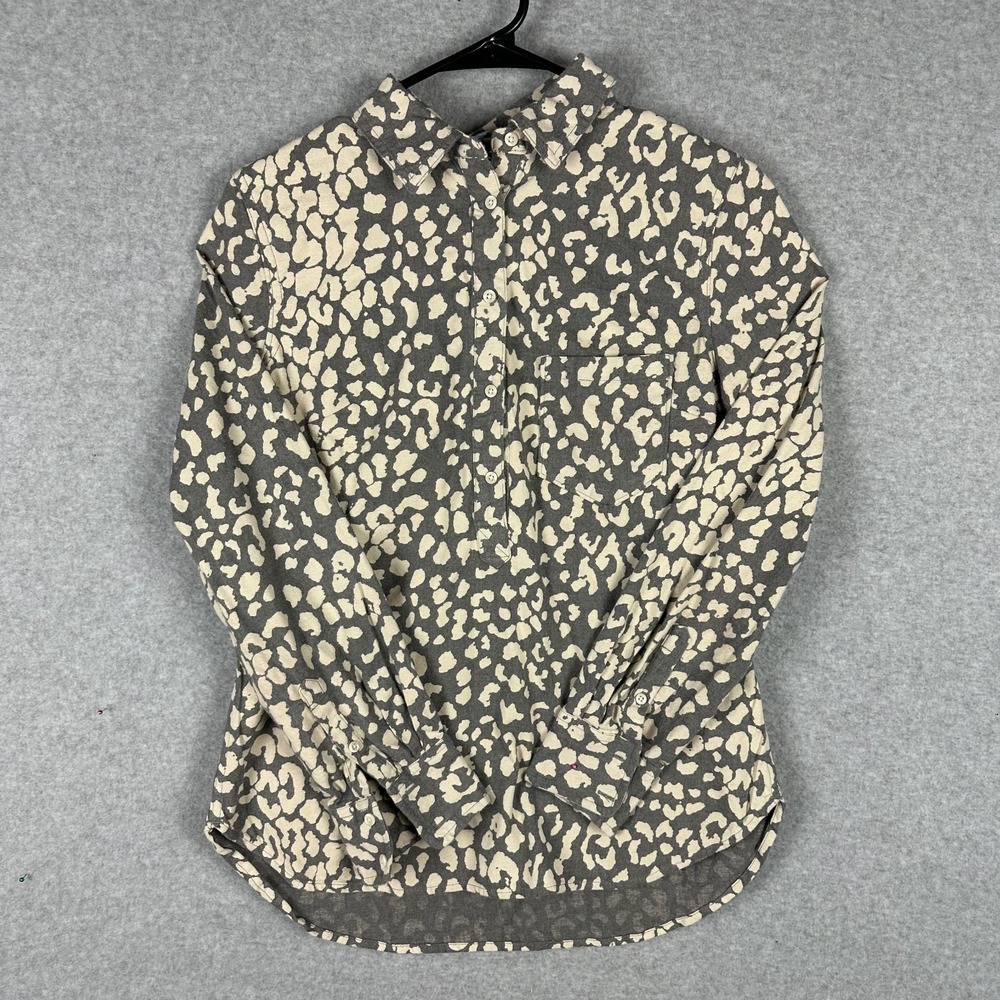 Merona Shirt Womens Small‎ Gray Cheetah Print Chamois Button Up